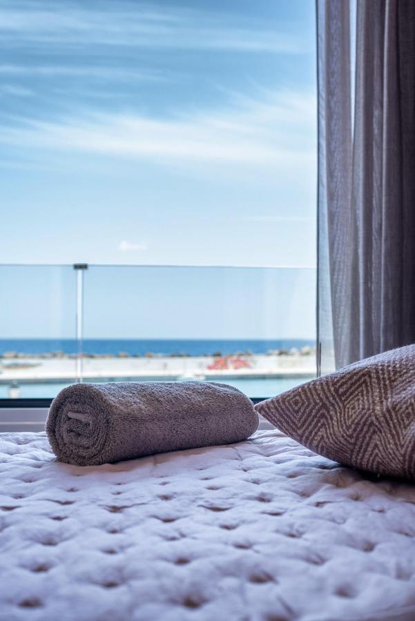 Big Blue Suites 1 إرابيترا المظهر الخارجي الصورة